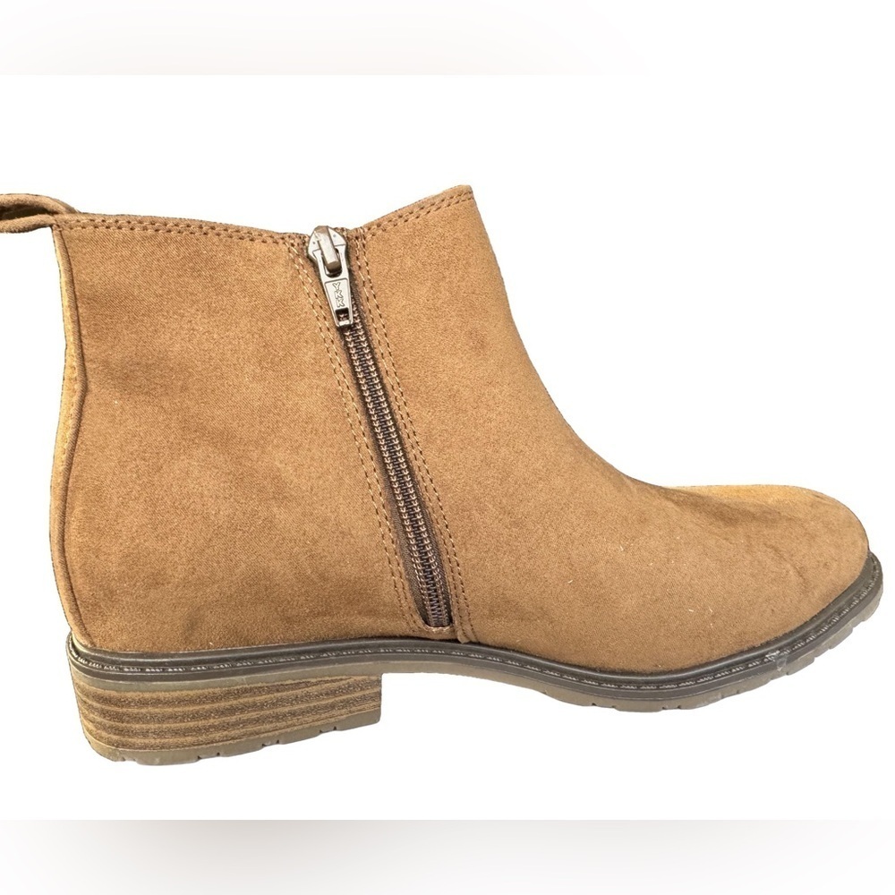 Sonoma Brantley bootie, size 8.5, color Cognac